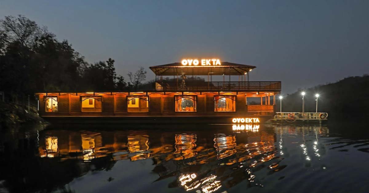 OYO Ekta House Boat